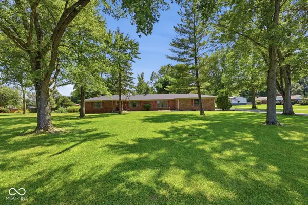 313 E 275 S, Shelbyville, IN 46176