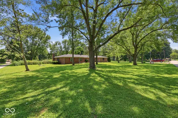 313 E 275 S, Shelbyville, IN 46176