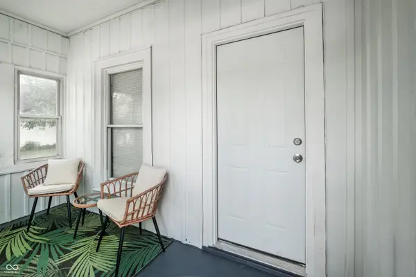 137 S 2nd AVE, Beech Grove, IN 46107