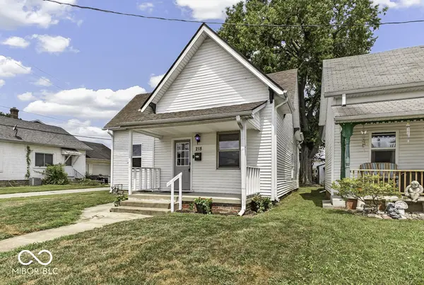 218 E Taylor ST, Shelbyville, IN 46176