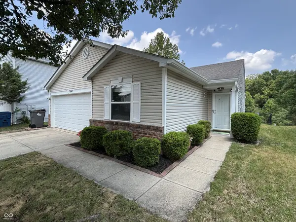 6649 Earlswood DR, Indianapolis, IN 46217