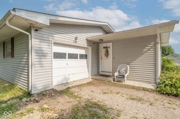 544 Park LN, Nashville, IN 47448
