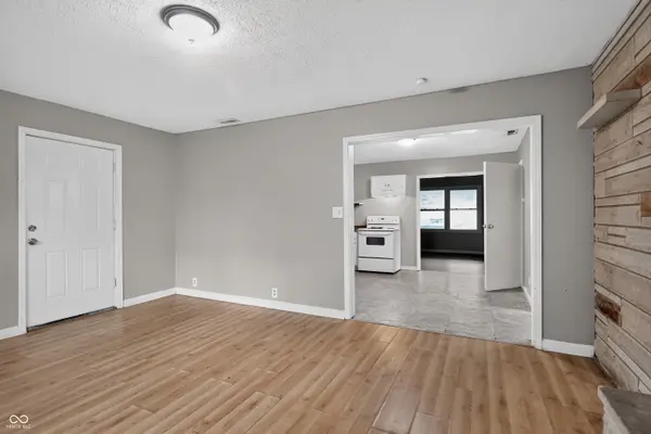 3 Fay CT, Indianapolis, IN 46226