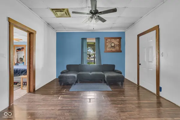 204 S Lafayette ST, Cloverdale, IN 46120