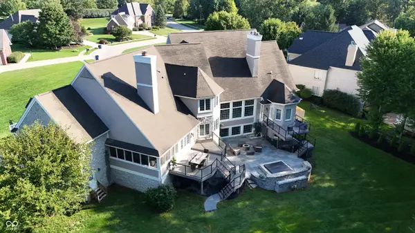 4509 Austin Oaks CT, Zionsville, IN 46077