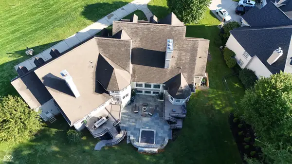 4509 Austin Oaks CT, Zionsville, IN 46077