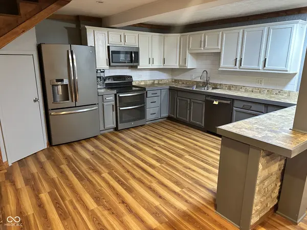 1747 E Tall Oaks LN, Greencastle, IN 46135