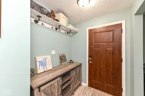 7316 S Woodrow DR, Pendleton, IN 46064