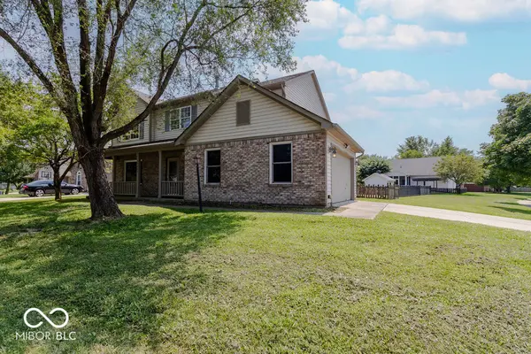 10663 Blue Flax CT, Noblesville, IN 46060