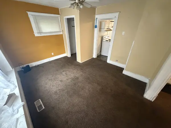 2524 Paris AVE, Indianapolis, IN 46208