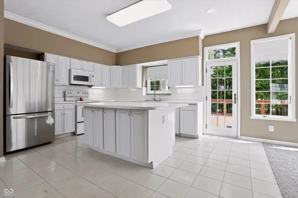 32 Oakmont DR, Brownsburg, IN 46112