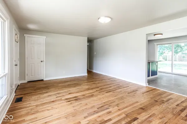 1219 Franklin ST, Taylorsville, IN 47280