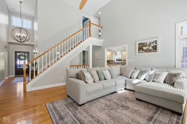 5521 Turkey Foot RD, Zionsville, IN 46077