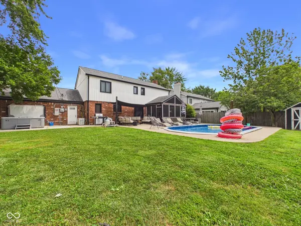 1019 Redwood DR, Anderson, IN 46011