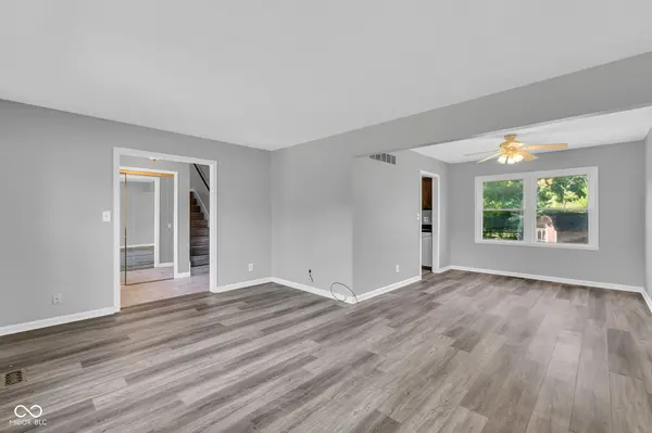 5939 Apple Blossom DR, Brownsburg, IN 46112