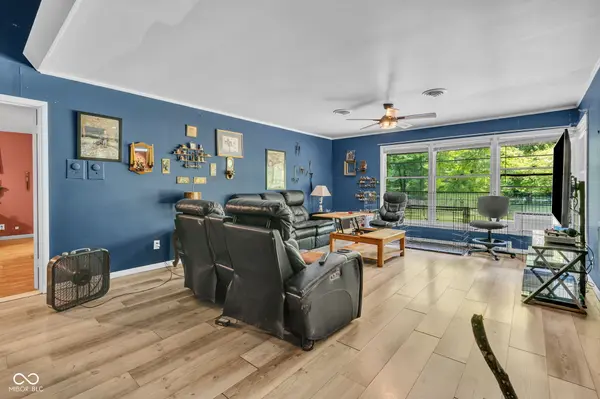 4224 Helmsburg RD, Nashville, IN 47448