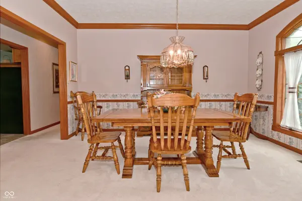 7534 Chestnut Hills DR, Indianapolis, IN 46278