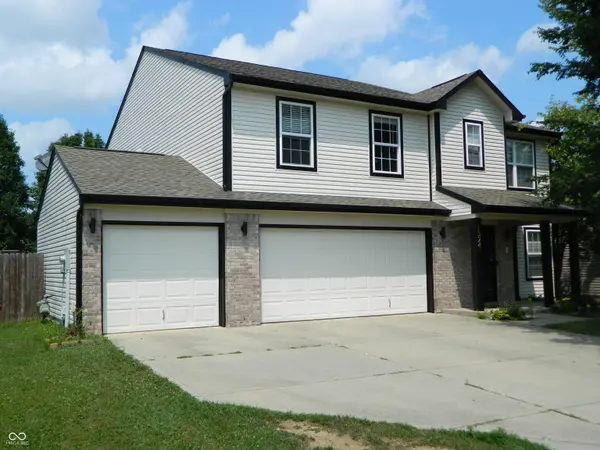 1324 Niagara LN, Franklin, IN 46131