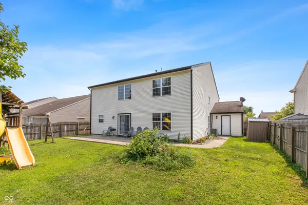 1324 Niagara LN, Franklin, IN 46131