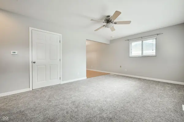 14 Angela CT, Beech Grove, IN 46107