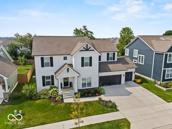 15510 Fenchurch DR, Westfield, IN 46074