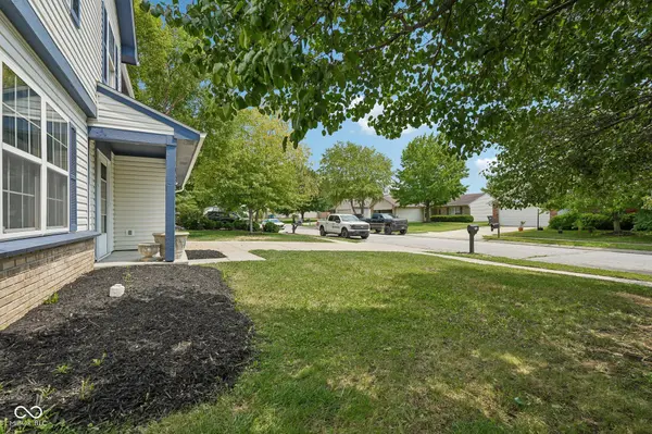 7642 Hidden Valley LN, Indianapolis, IN 46239