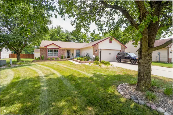 2307 Whitecliff DR, Indianapolis, IN 46234