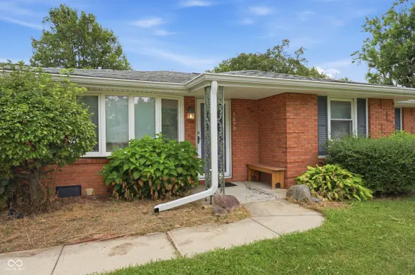 5670 S Rowena CT, Pendleton, IN 46064