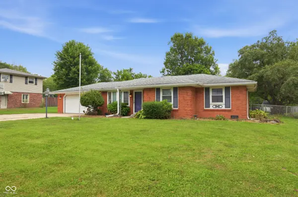 5670 S Rowena CT, Pendleton, IN 46064