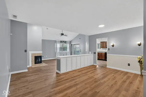 7824 Copperfield DR, Indianapolis, IN 46256