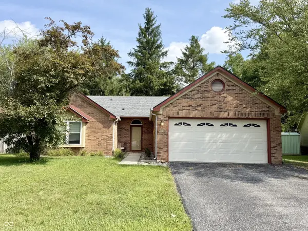 7578 Trophy Club DR N, Indianapolis, IN 46214