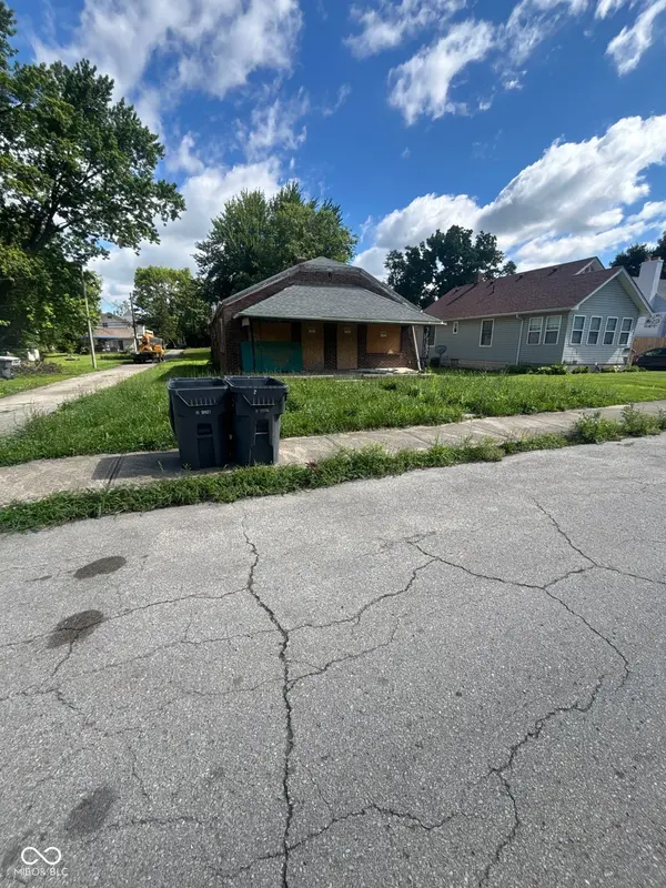 1028 W 10th ST, Anderson, IN 46016