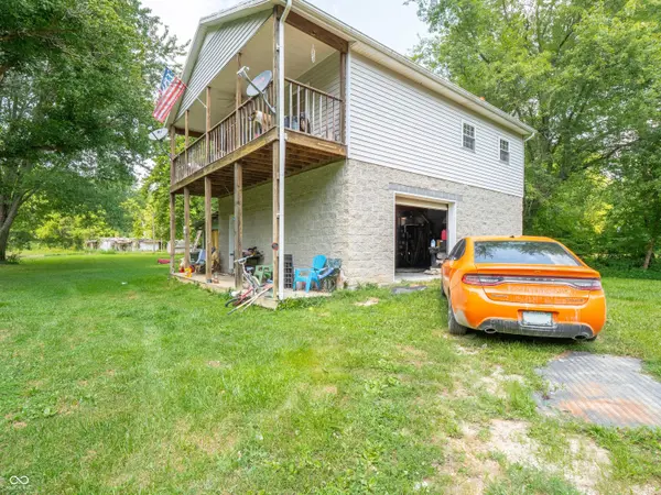 4586 Canal LOOP, Nashville, IN 47448