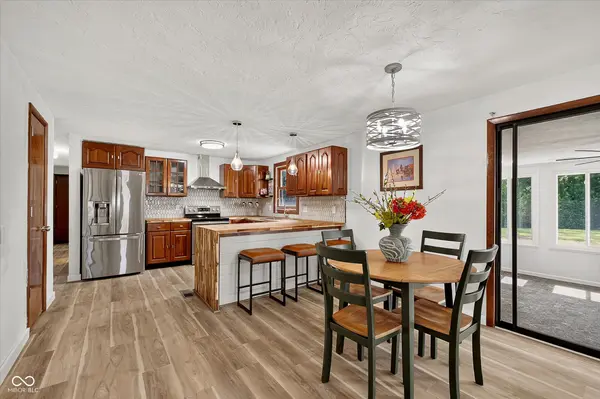 2227 Tartan RD, Anderson, IN 46012