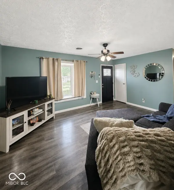 605 Locust LN, Centerville, IN 47330