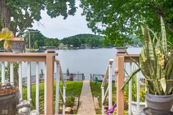 235 E Eagle DR, Nineveh, IN 46164