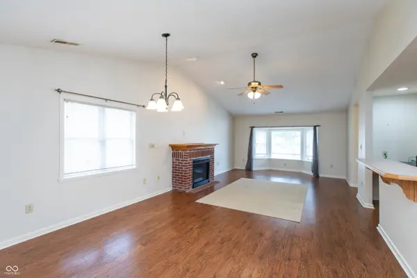 225 Waterford CT, Avon, IN 46123