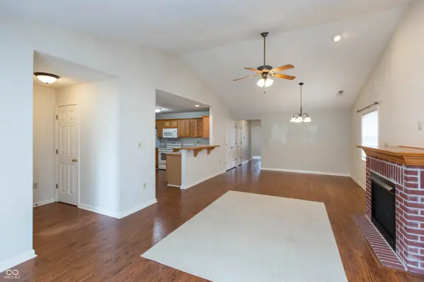225 Waterford CT, Avon, IN 46123