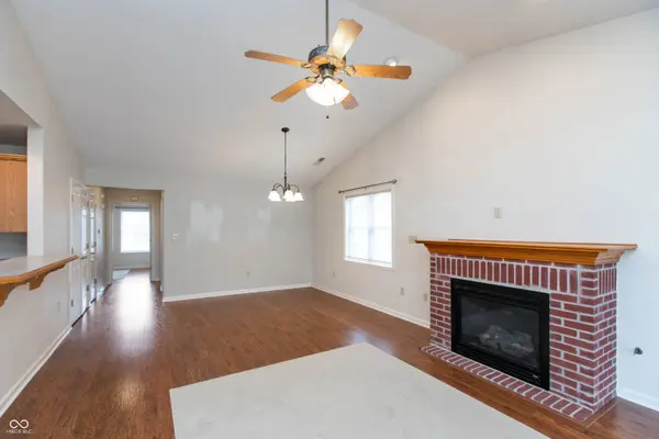 225 Waterford CT, Avon, IN 46123