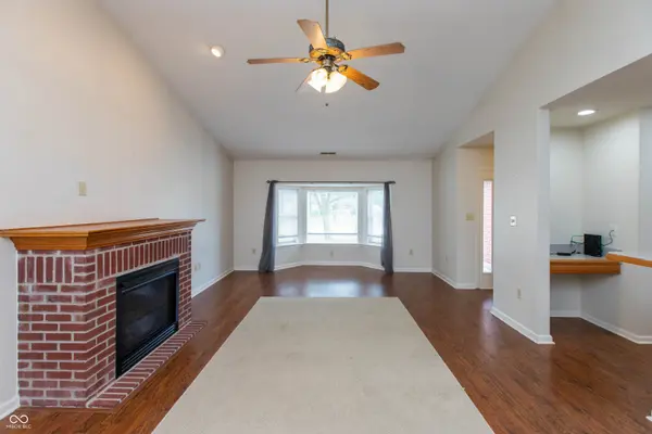 225 Waterford CT, Avon, IN 46123
