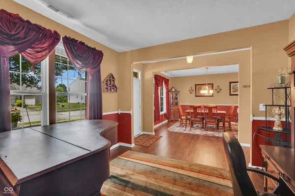 1089 Preakness DR, Avon, IN 46123