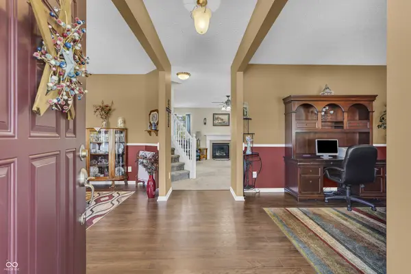 1089 Preakness DR, Avon, IN 46123