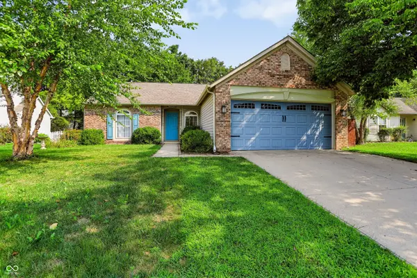 10680 Ashview DR, Fishers, IN 46038