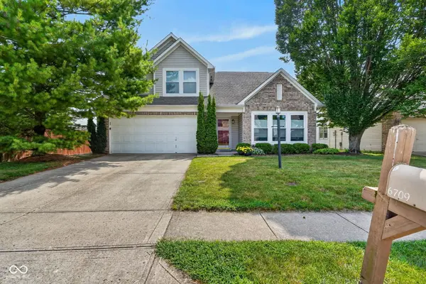 6709 Bluffridge Pkwy, Indianapolis, IN 46278