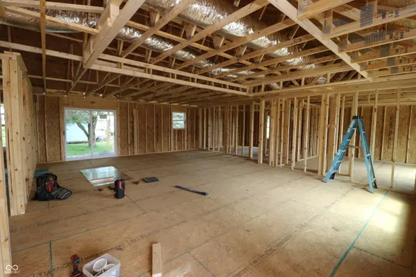 213 N Washington ST, New Ross, IN 47968
