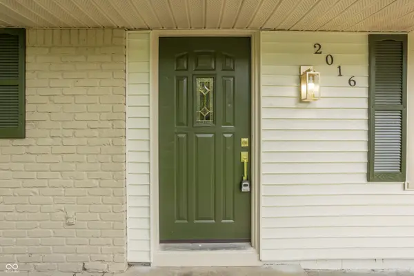 2016 W 75th PL, Indianapolis, IN 46260