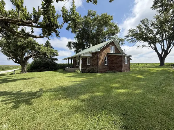1915 S County Road 100 E, Center Point, IN 47840