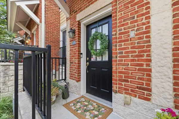 1121 Reserve WAY, Indianapolis, IN 46220
