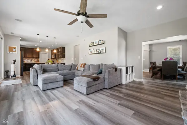 9024 Pleasant Garden CT, Camby, IN 46113