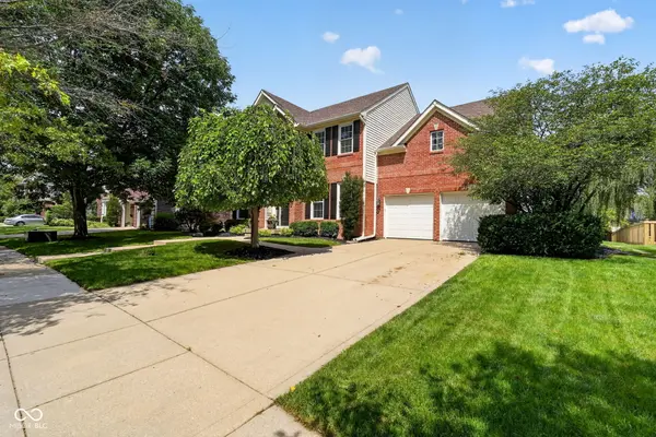 9893 Parkshore DR, Fishers, IN 46038